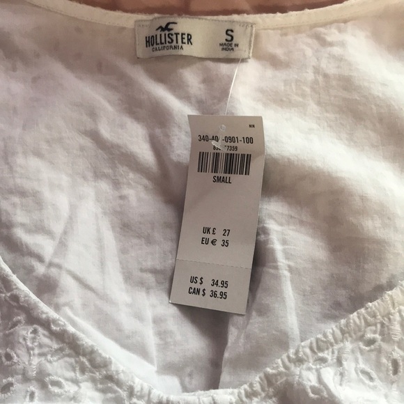 COPY - Cute white buttoned top - Picture 2 of 3